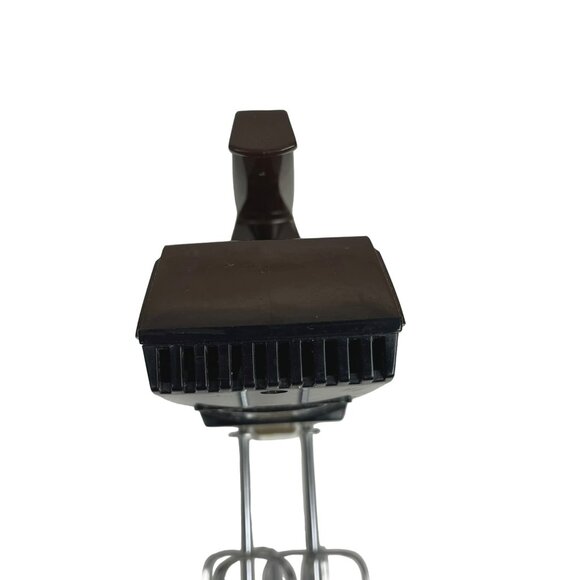 Vintage Hamilton Beach Retro Hand Mixer Model 107 Brown - Picture 7 of 9